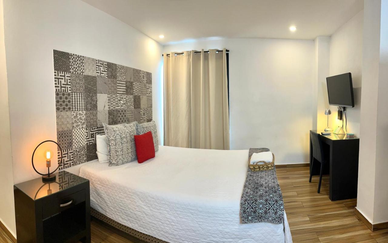 Hotel Boutique Valverde Santa Elena サンサルバドル エクステリア 写真