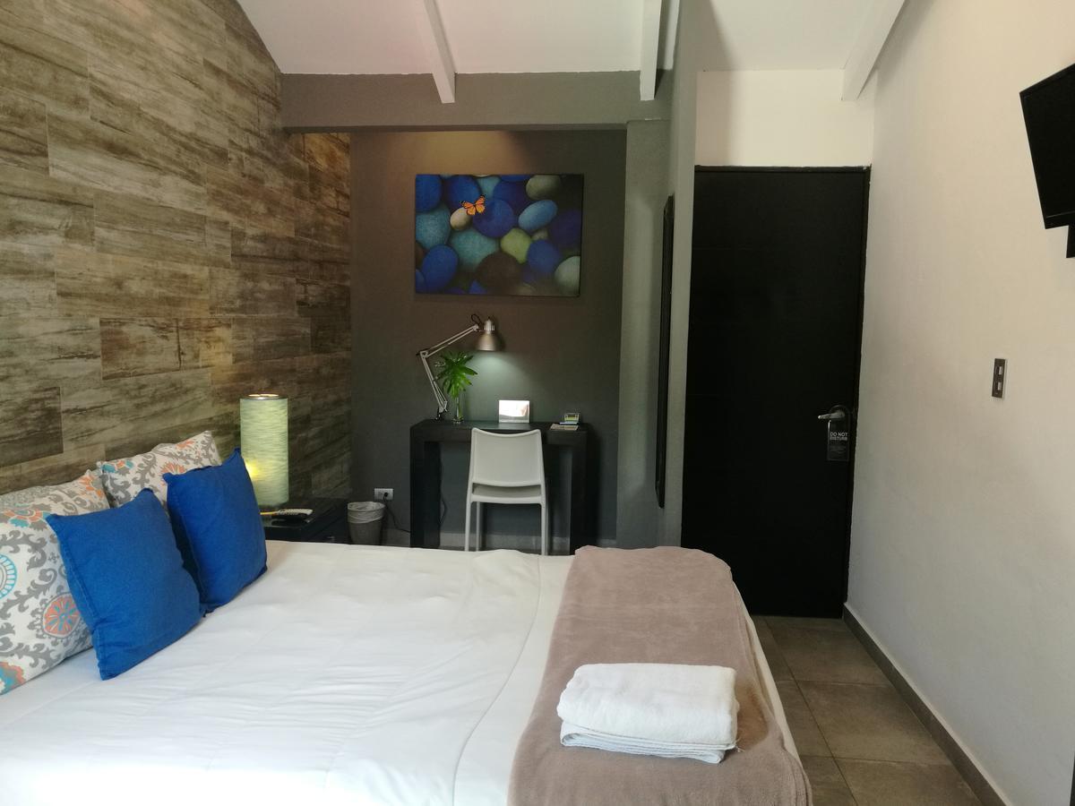 Hotel Boutique Valverde Santa Elena サンサルバドル エクステリア 写真